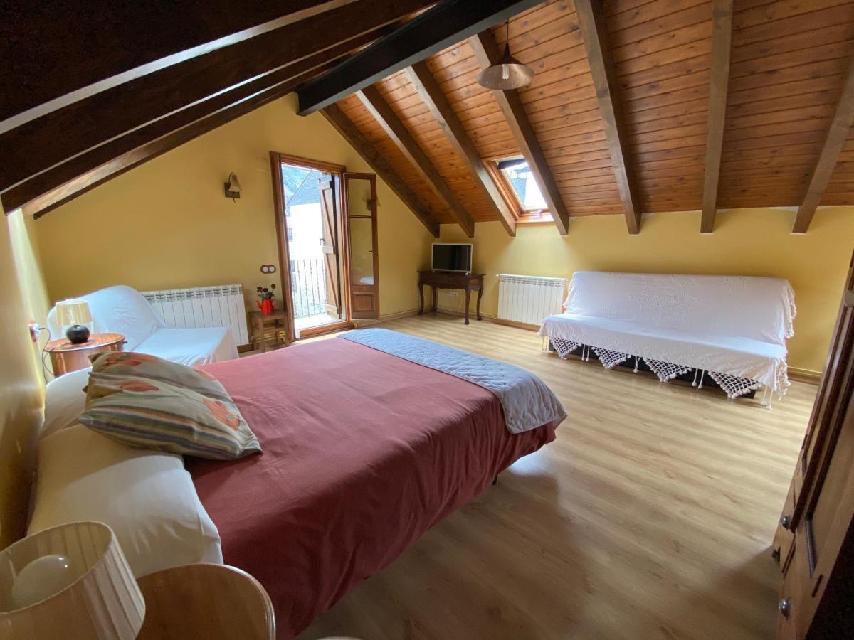 Casa Rural Era De Ferro Erillavall Ngoại thất bức ảnh