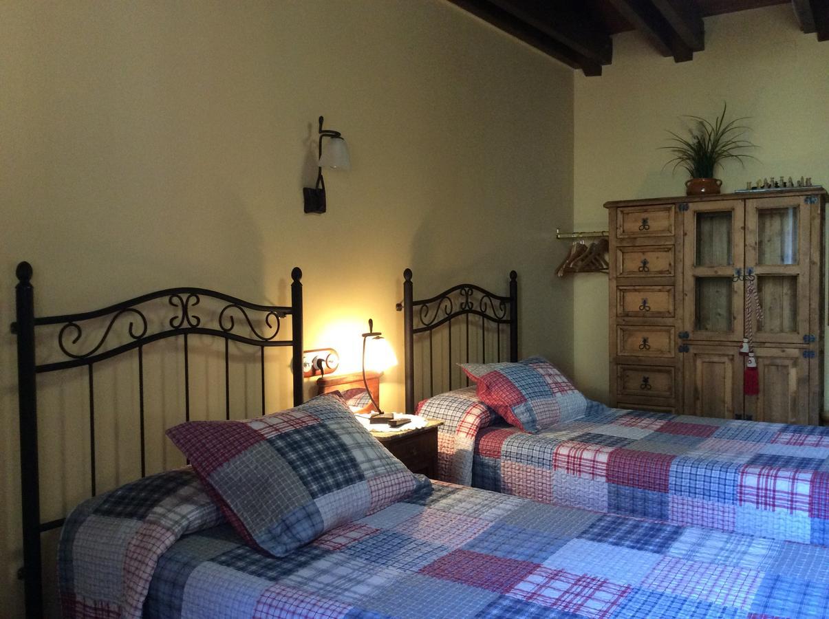Casa Rural Era De Ferro Erillavall Ngoại thất bức ảnh
